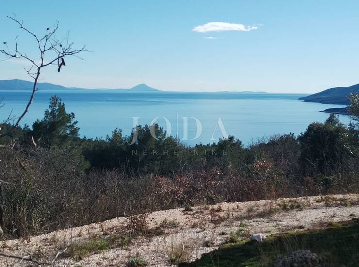 Rabac, građevinsko zemljište sa građevinskom dozvolom, projektom i pogledom 