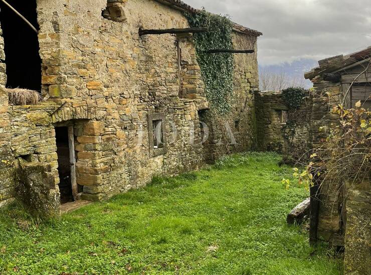PRILIKA!SNIŽENO!Istarska kamena kuća za adaptaciju,Kršan okolica — fotografija 5