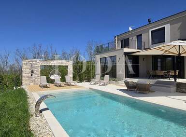 Kuca, Karojba, prodaja, 790000 €, 150 m2