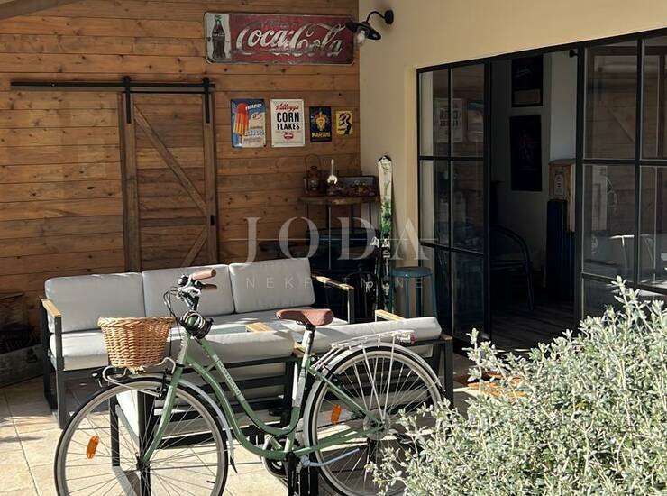 Svetvinčenat, tradicionalna istarska kuća sa bazenom u srcu Istre — fotografija 4