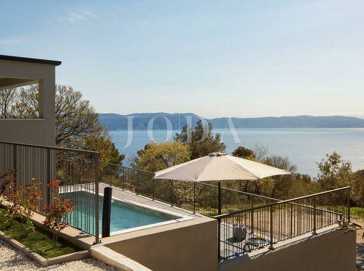 Labin, Villa sa prekrasnim pogledom na more