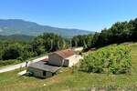 Cerovlje, okolica, kuća na mirnoj lokaciji sa velikim građevinskim terenom
