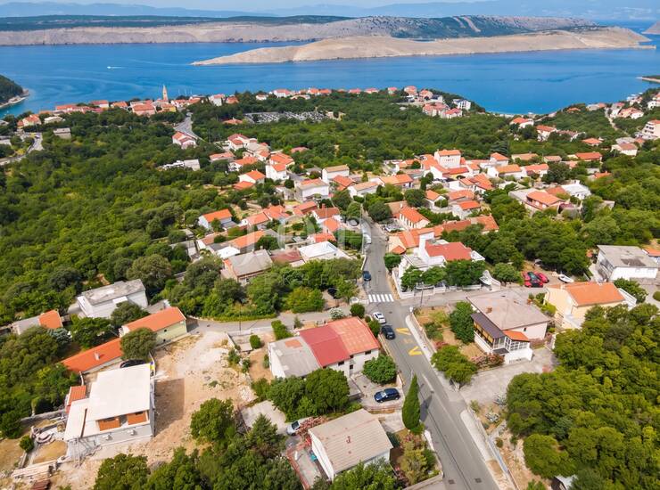 Jadranovo – Kuća dvojnica idealna za dvije obitelji, 600 m od mora