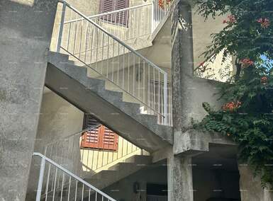 Kuca, Medulin, prodaja, 168000 €, 147 m2