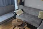 Prodaje se  stan površine 83 m² u Puli, smješten na 1. katu manje stambe...