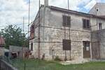 Barban, Autentična kamena kuća za renovaciju