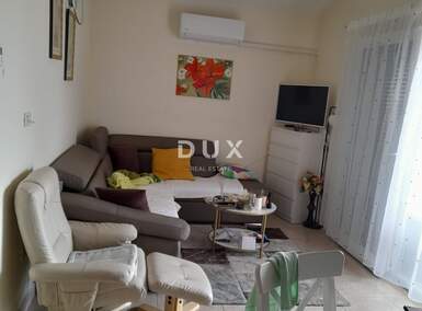Trosoban stan, Novigrad, prodaja, 295000 €, 86 m2