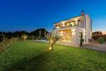 Labin, okolica, moderna Villa s bazenom i privatnim wellnessom