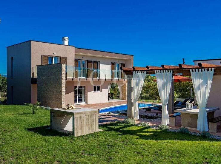 Labin, okolica, Villa sa bazenom i wellnessom