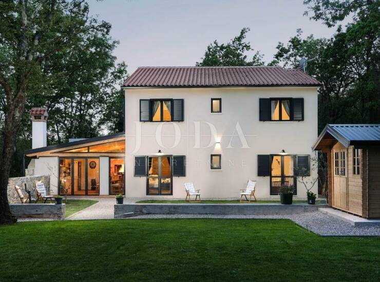 Labin, Villa u mirnom okruženju s bazenom i privatnim wellnessom