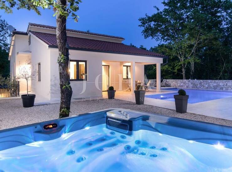 Labin, Villa u mirnom okruženju s bazenom i privatnim wellnessom — fotografija 5