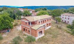 Kuca, Novigrad, prodaja, 700000 €, 270 m2