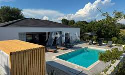Kuca, Labin, prodaja, 850000 €, 190 m2