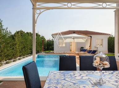 Kuca, Poreč, prodaja, 1230000 €, 215 m2