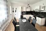 Trosoban stan, Kostrena, najam, 1500 €, 106 m2