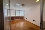 Rijeka, Centar, poslovni prostor, 107 m2, blizina Korza, prilika