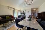Opatija, predivan dvosobni apartman, 100 m2, bazen, garaža, pogled na more