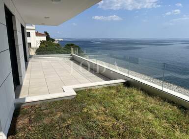 Cetvorosoban stan, Rijeka, Pećine, prodaja, 1500000 €, 200 m2