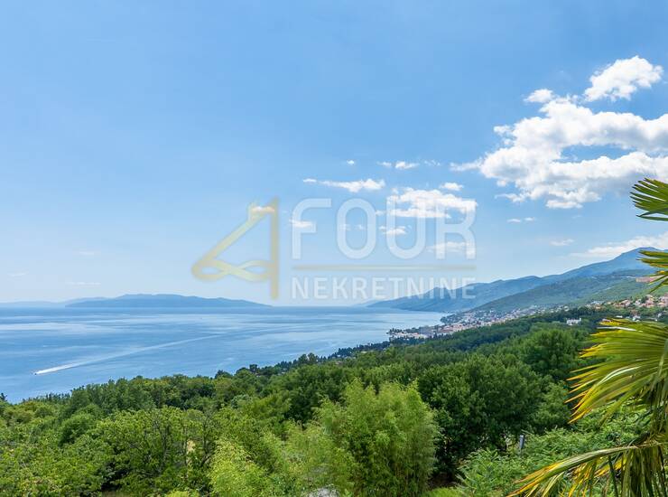 Opatija, Volosko, samostojeća kuća s bazenom i pogledom na more