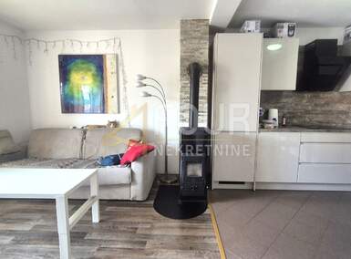 Trosoban stan, Matulji, Veli Brgud, prodaja, 187000 €, 55 m2