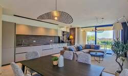 Trosoban stan, Novigrad, prodaja, 720000 €, 112 m2