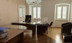 Trosoban stan, Rijeka, Centar, prodaja, 495000 €, 136 m2