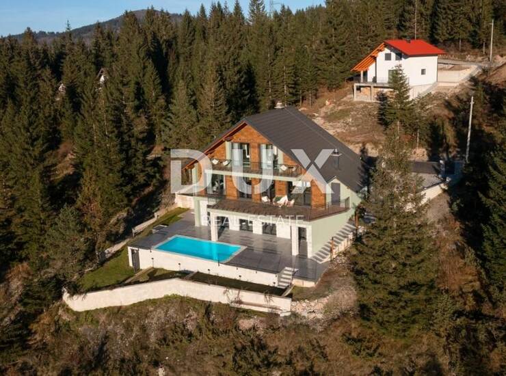 GORSKI KOTAR, RAVNA GORA - Bajkovita villa s bazenom, jacuzzijem i saunom!