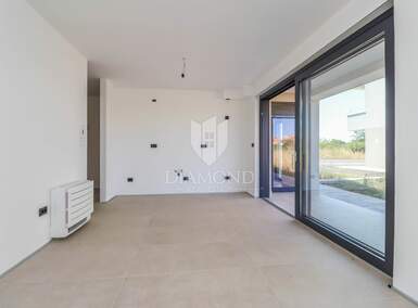 Dvosoban stan, Pula, prodaja, 261000 €, 54 m2