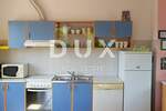 ISTRA, ŽMINJ – Imanje na 9.032 m², tri samostojeće kuće, dva bazena