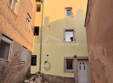 Kuca, Medulin, prodaja, 169000 €, 141 m2