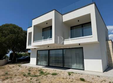 Kuca, Malinska-Dubašnica, Bogovići, prodaja, 1247000 €, 330 m2