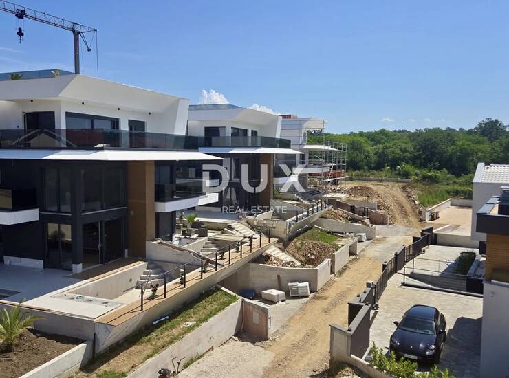 Otok Krk, Njivice, penthouse, 131 m2, krovni bazen, pogled 360