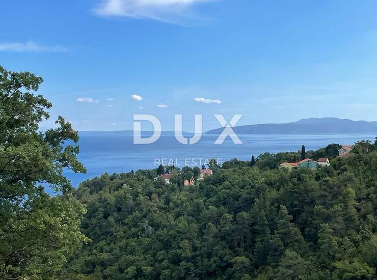 OPATIJA, IČIĆI - Građevinsko zemljište za vilu s bazenom blizu Opatije s gr