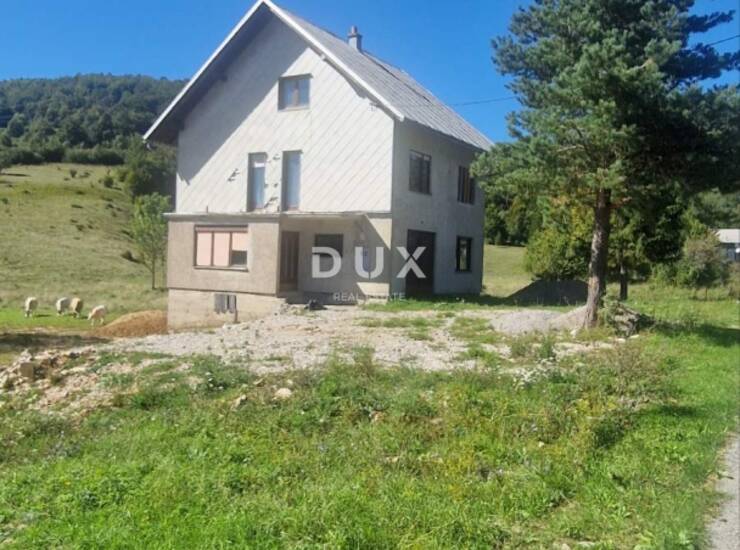 GORSKI KOTAR, MRKOPALJ - Kuća s građevinskom dozvolom za rekonstrukciju