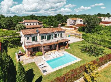 Kuca, Poreč, prodaja, 570000 €, 263 m2