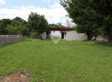 Kuca, Poreč, prodaja, 88000 €, 95 m2