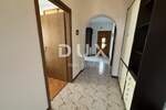 Dvosoban stan, Rijeka, Srdoči, prodaja, 190000 €, 73 m2