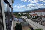 MATULJI, JUŠIĆI- dvoetažni stan 160m2, DB+3S, s pogledom na more + garaža +