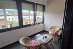 MATULJI, JUŠIĆI- dvoetažni stan 160m2, DB+3S, s pogledom na more + garaža +