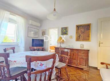 Cetvorosoban stan, Opatija, Volosko, prodaja, 470000 €, 94 m2