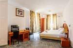 Hotel se nalazi u centru Meduluina. Ukupna neto površina 1150m2. Sastoji s...
