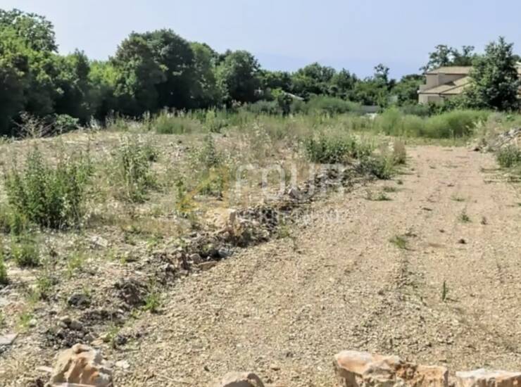 Otok Krk, Malinska - okolica, građevinsko zemljište, 726m2