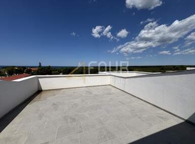 Kuca, Vodnjan, Peroj, prodaja, 400000 €, 250 m2