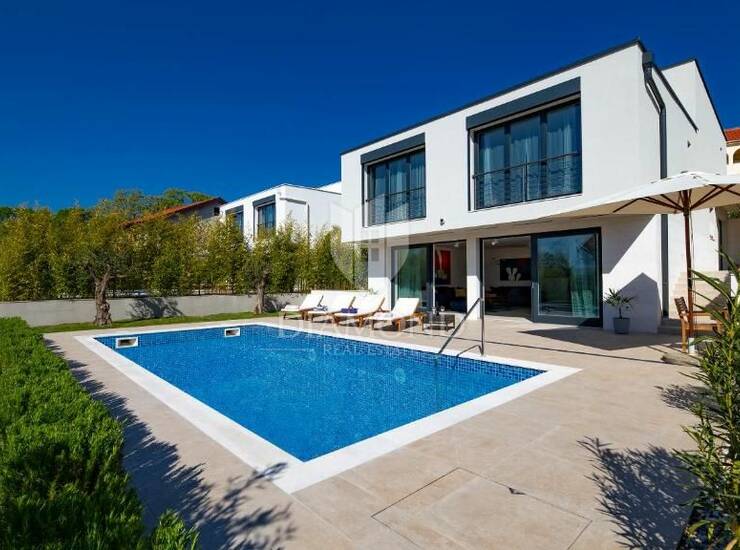 OTOK KRK, MALINSKA - VILLA S BAZENOM I POGLEDOM NA MORE