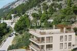Trosoban stan, Omiš, Pisak, prodaja, 450000 €, 90 m2