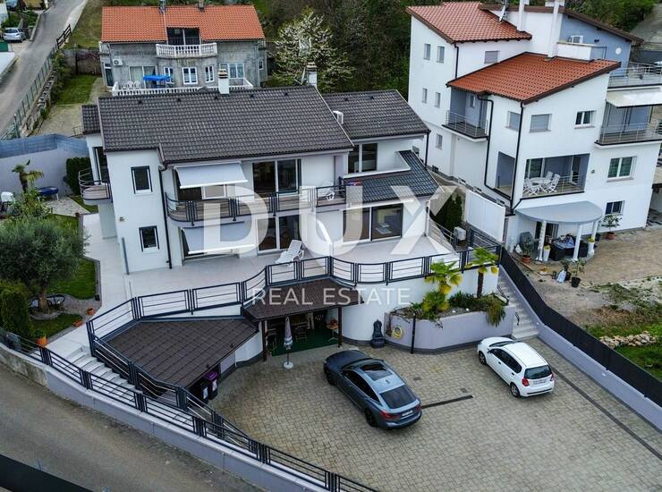OPATIJA, OPRIĆ - Moderna nekretnina u oazi mira s pet stambenih jedinica i oku