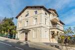 Opatija, centar, dvosobni stan, najam, 51m2, 300m od mora 