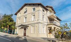Dvosoban stan, Opatija, Opatija - Centar, najam, 1500 €, 51 m2