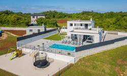 Kuca, Svetvinčenat, prodaja, 720000 €, 186 m2