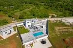 Prodaja: Svetvinčenat-Režanci, moderna vila s bazenom